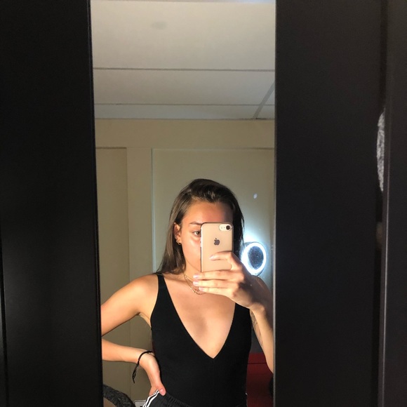 brandy melville bodysuit - Picture 2 of 2